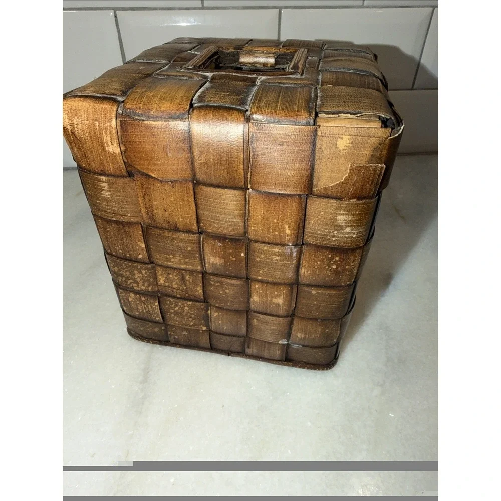 Dimara International Vintage Bamboo Tissue Box GW992